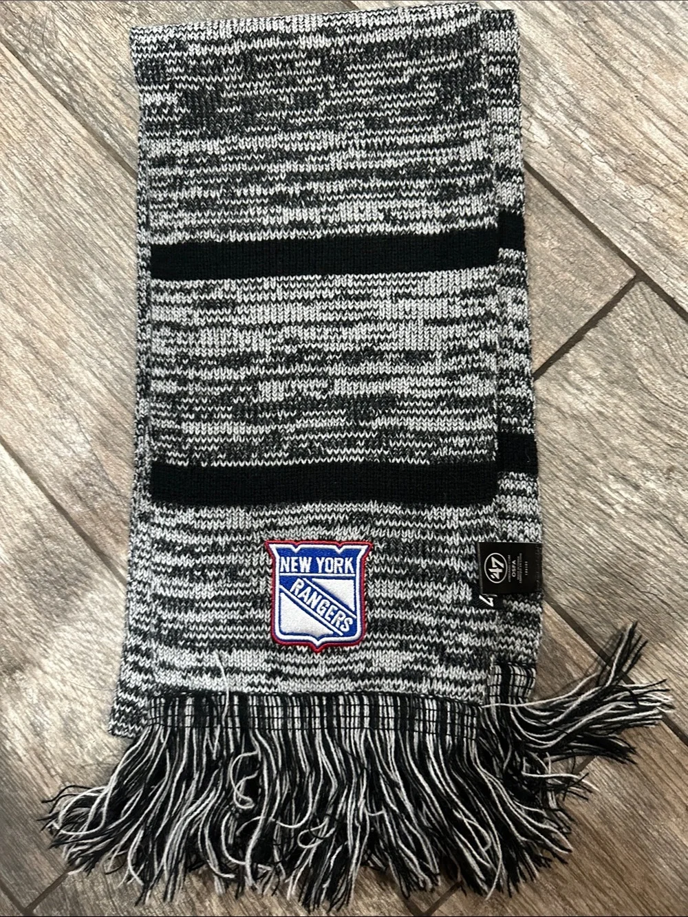 NY Rangers Black & White Knit Scarf - Team Logo
